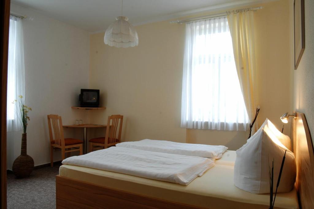 Pension Am Kluenderberg Binz Zewnętrze zdjęcie